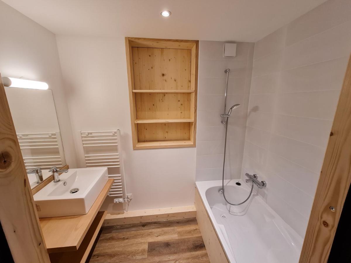 La Maizon Du Bois - Le Haut Appartement De 130 M2 - Le Bas Appartement De 70 M2 ラ・プラーニュ エクステリア 写真