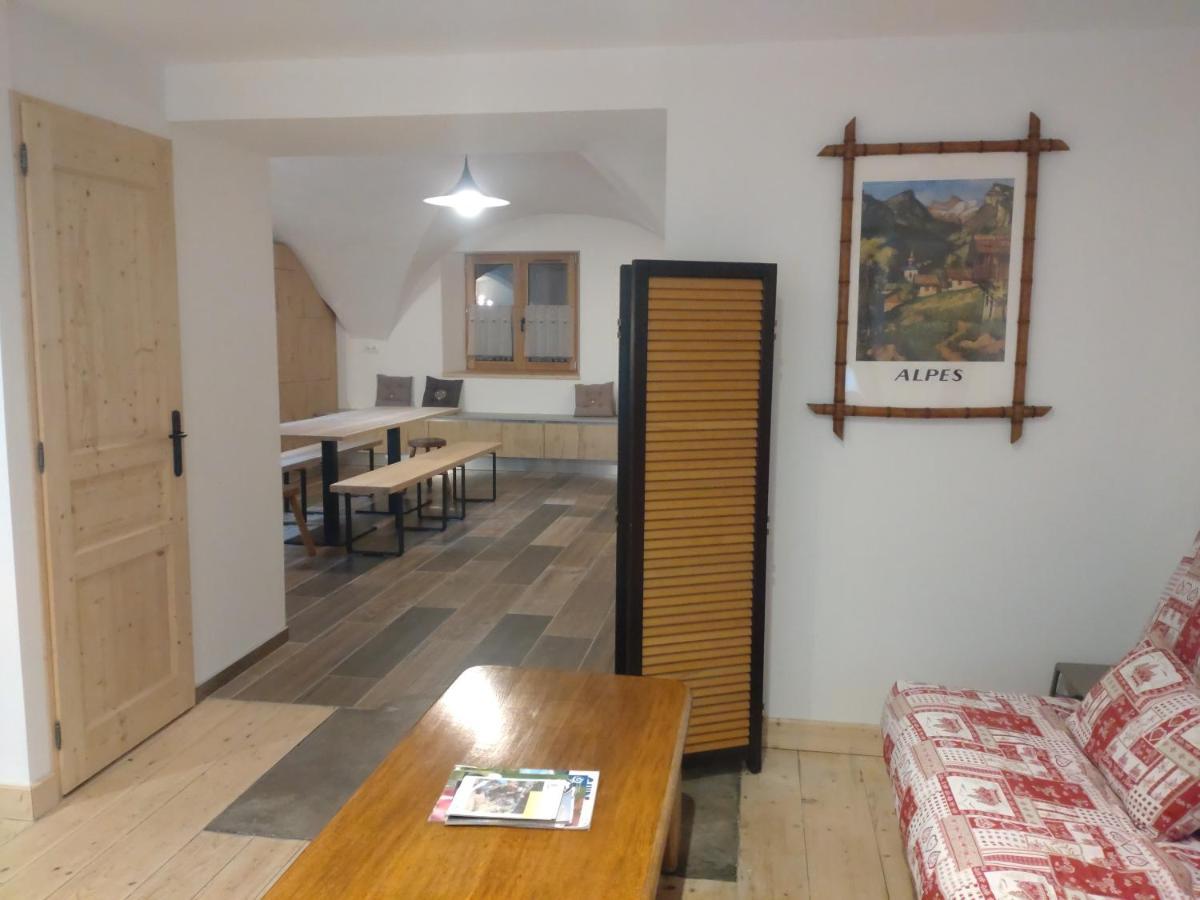 La Maizon Du Bois - Le Haut Appartement De 130 M2 - Le Bas Appartement De 70 M2 ラ・プラーニュ エクステリア 写真